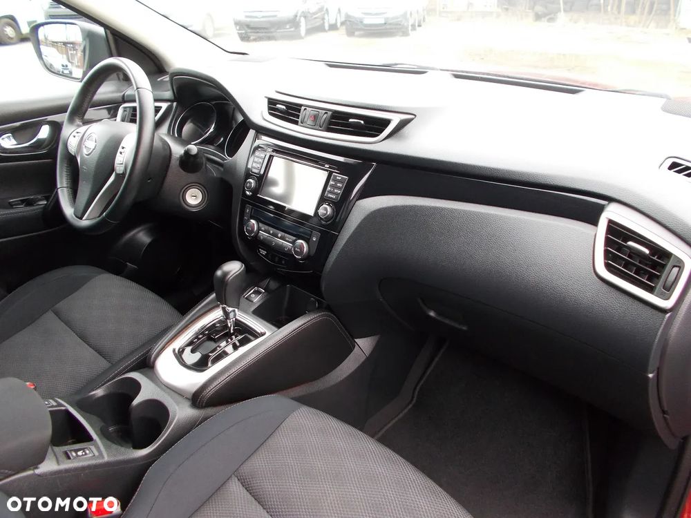 Nissan Qashqai 1.6 DCi Xtronic ACENTA - 13