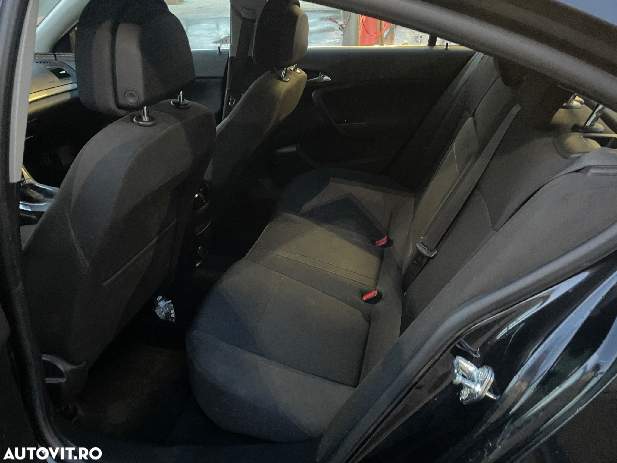 Opel Insignia 2.0 CDTI - 8
