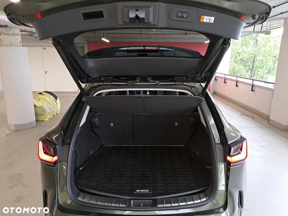 Lexus NX 350h Prestige AWD - 13