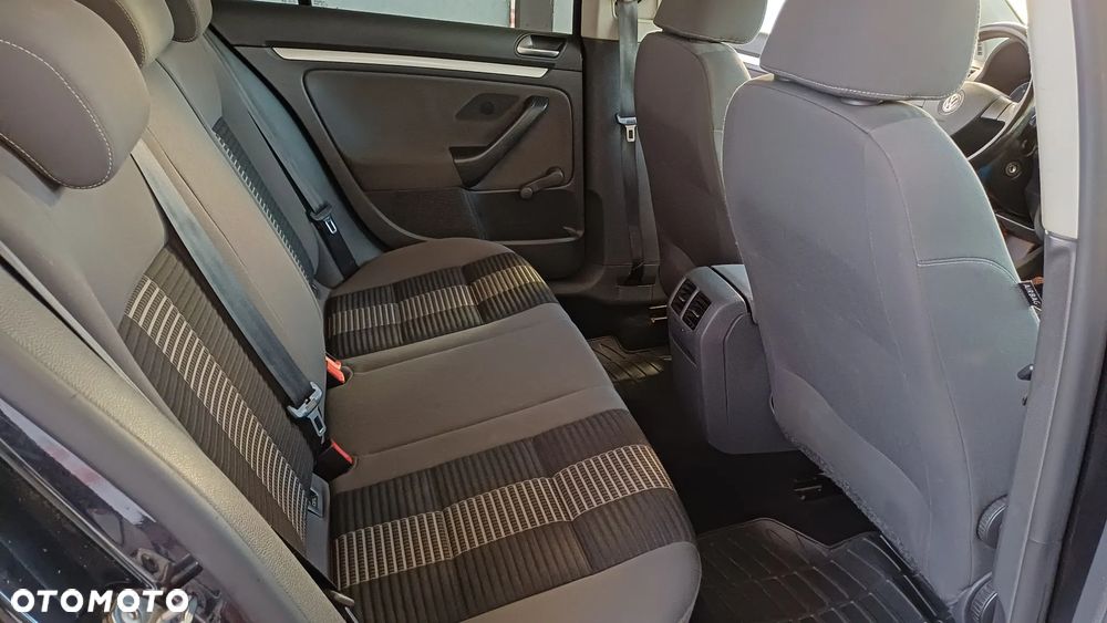 Volkswagen Golf 1.9 TDI Comfortline - 9