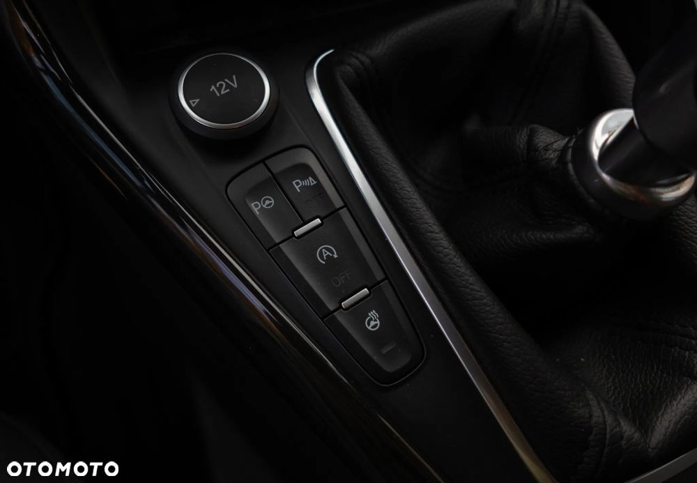 Ford Focus 1.5 EcoBoost Start-Stopp-System COOL&CONNECT - 18