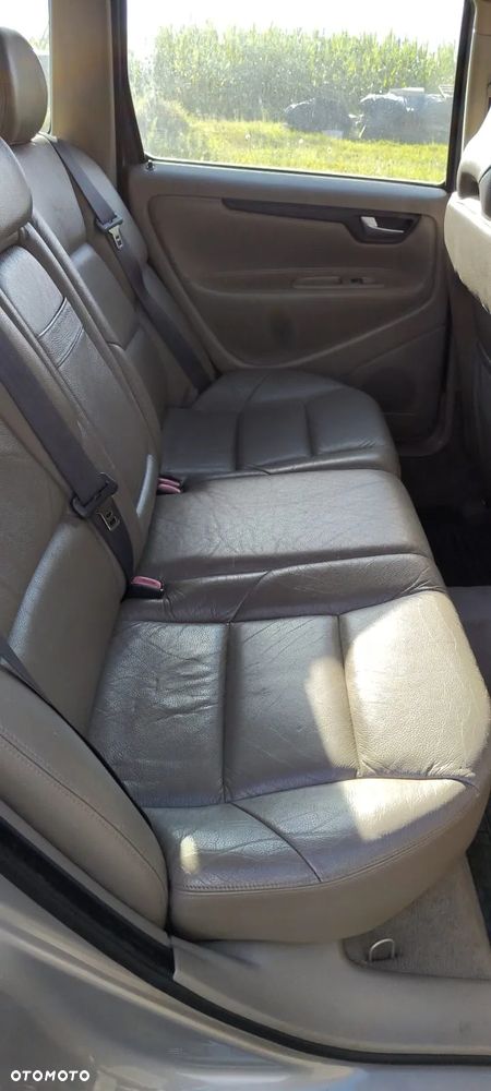 Volvo V70 2.4D5 - 9