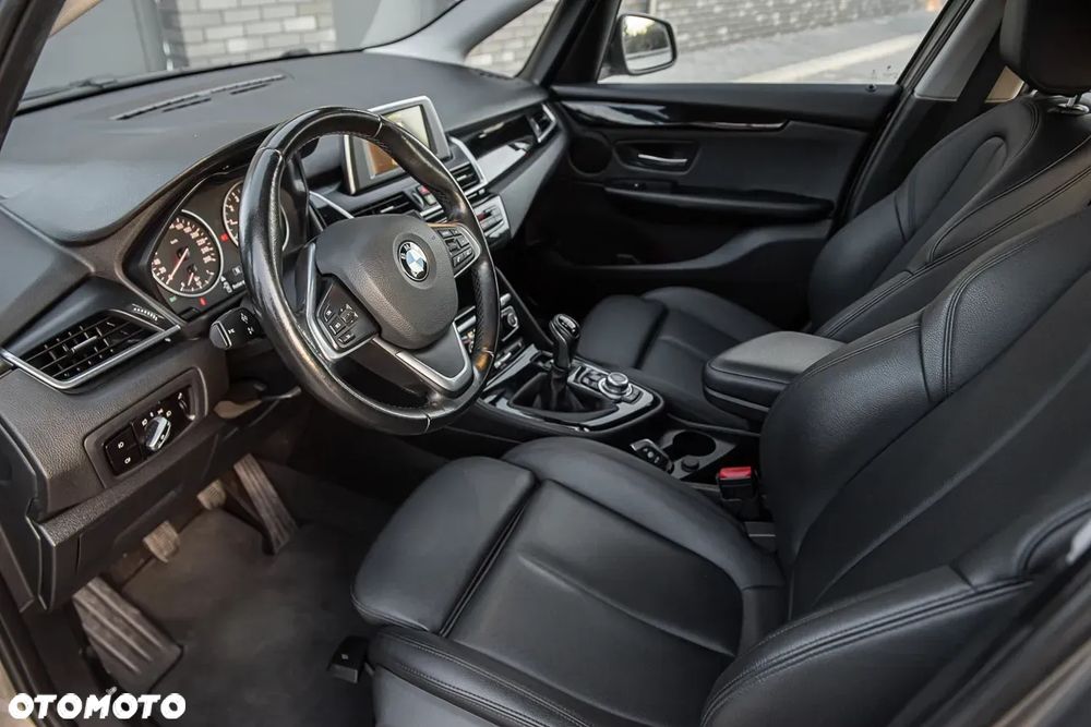 BMW Seria 2 - 16