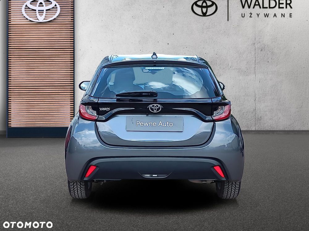 Toyota Yaris - 5
