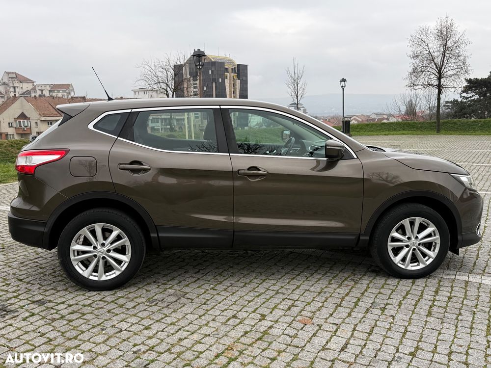 Nissan Qashqai 1.6 DCI ALL-MODE 4x4i ACENTA - 10