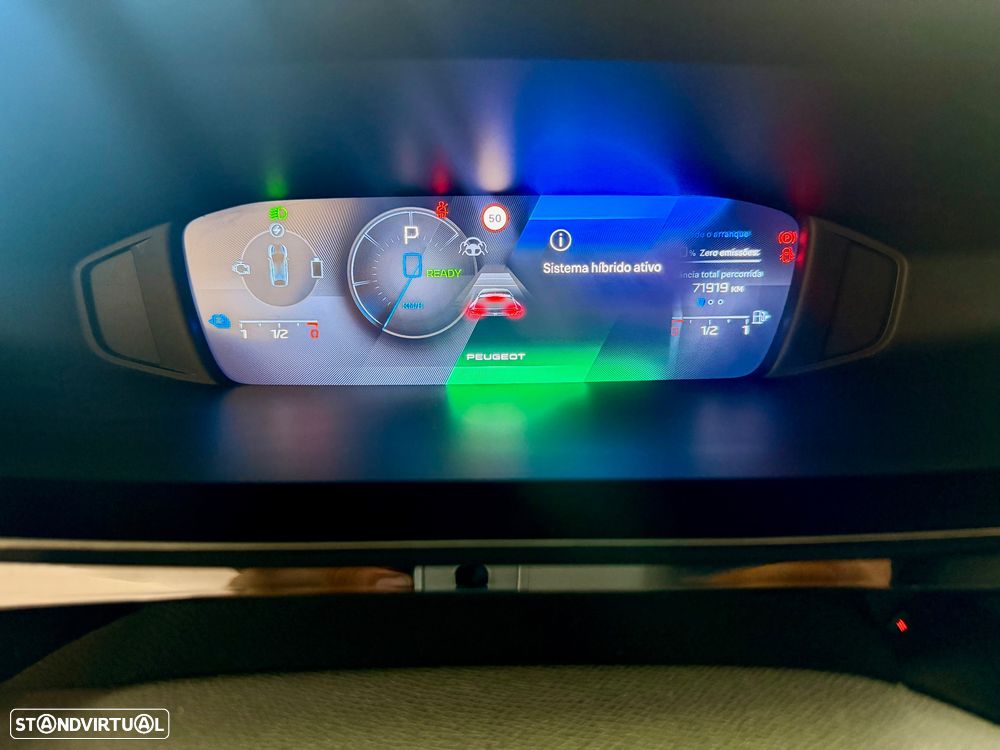 Peugeot 408 1.6 Hybrid Allure e-EAT8 - 15