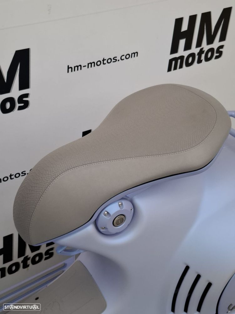 Piaggio Vespa 946 SNAKE - EDIÇÃO LIMITADA - 17