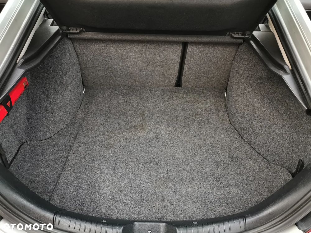 Ford Mondeo 1.8 Viva - 30