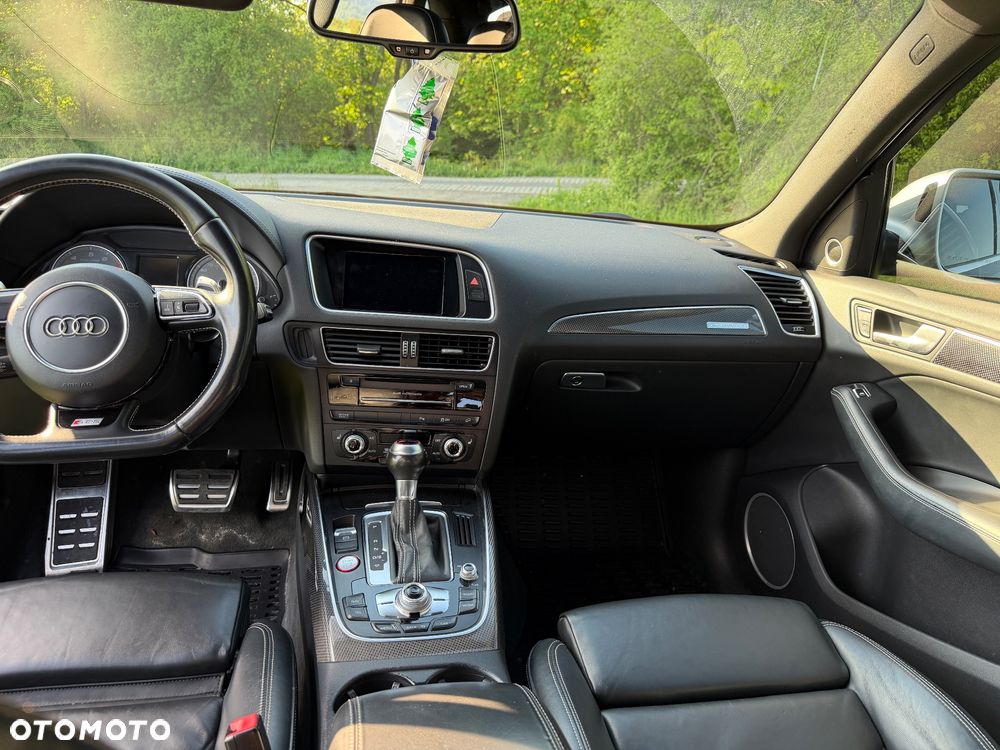 Audi SQ5 - 16