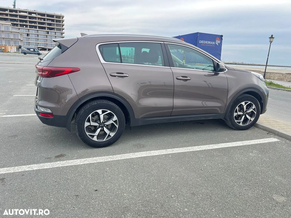 Kia Sportage 1.6 DSL MHEV 7DCT HP 4x2 Business Line - 2