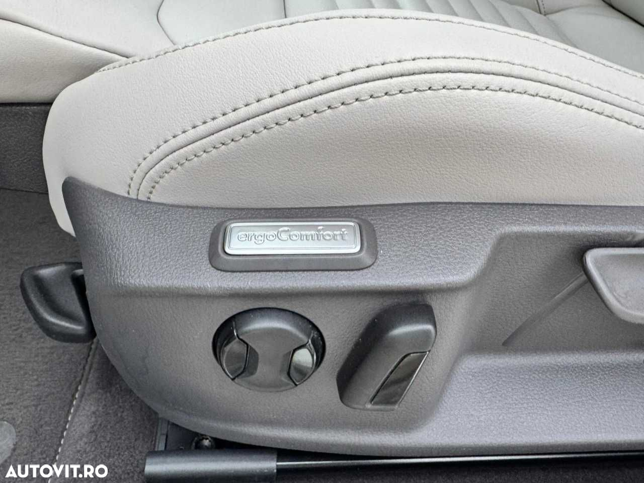 Volkswagen Passat - 19