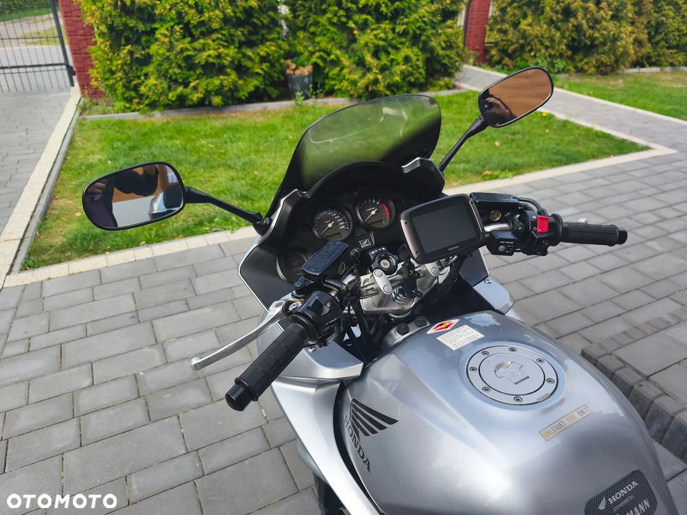 Honda CBF - 19