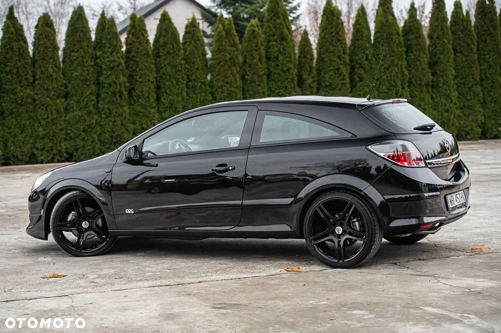 Opel Astra 2.0 Turbo Edition Plus - 18