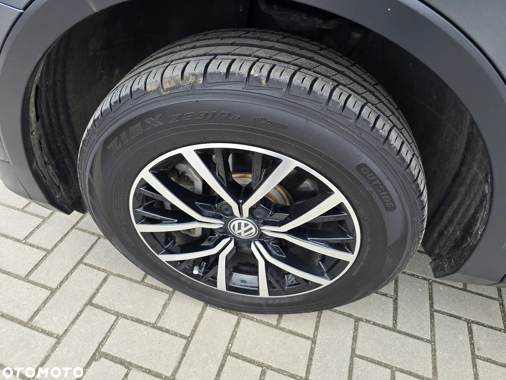 Volkswagen Tiguan Allspace - 17