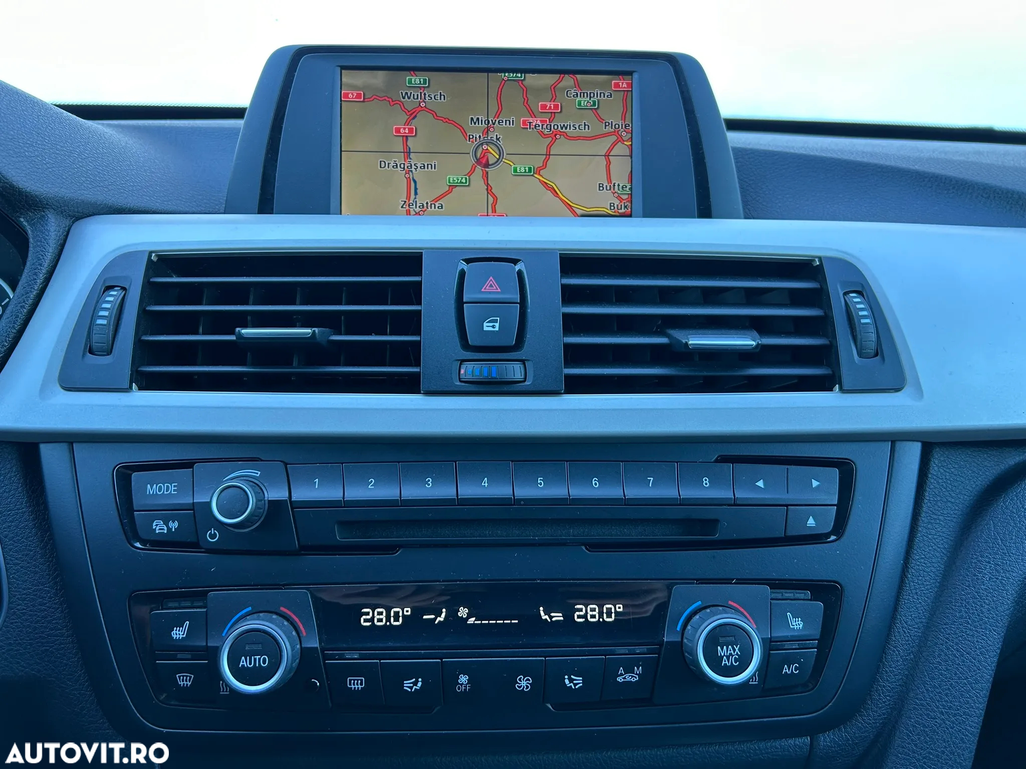 BMW Seria 3 320d GT - 6