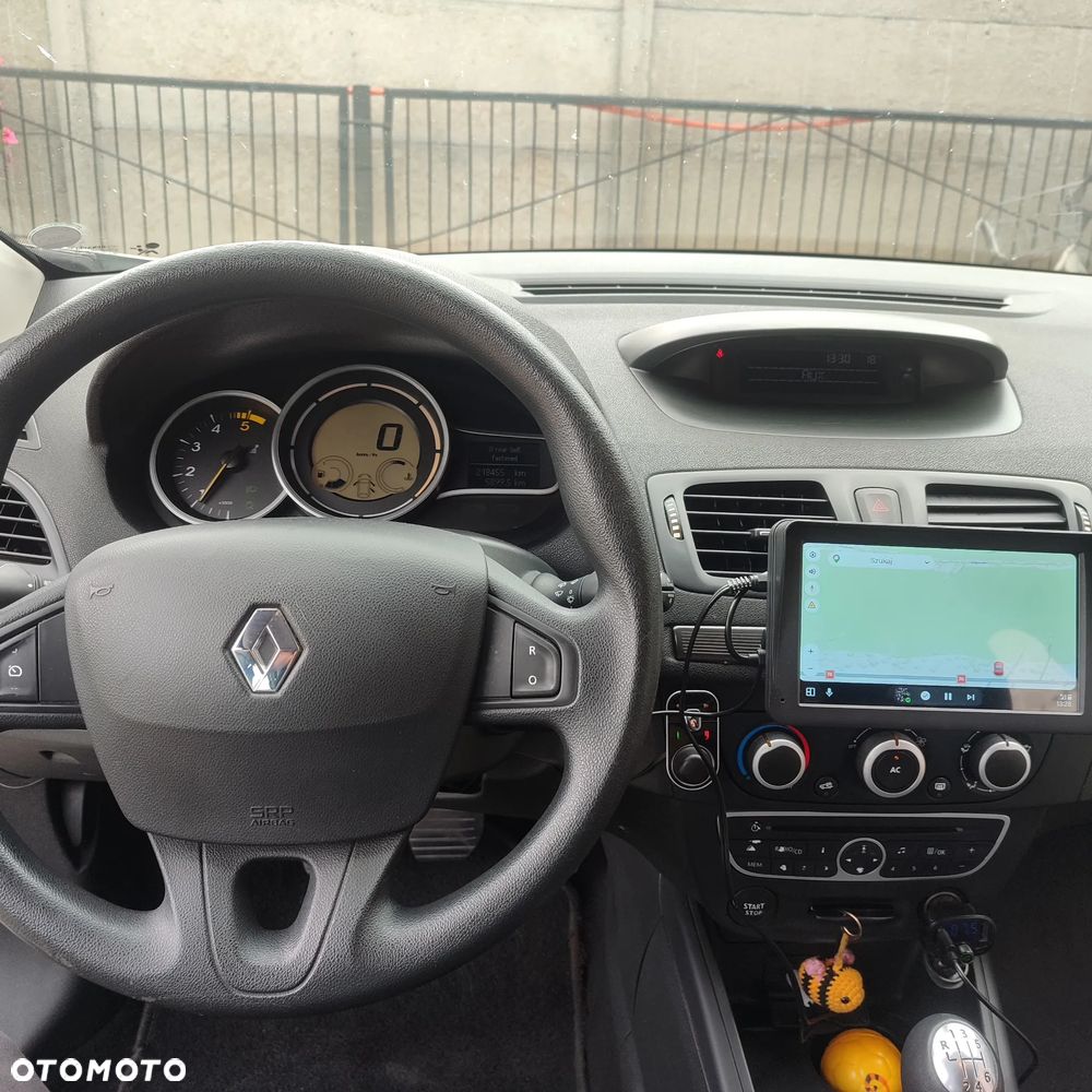 Renault Megane 1.5 dCi Authentique - 6