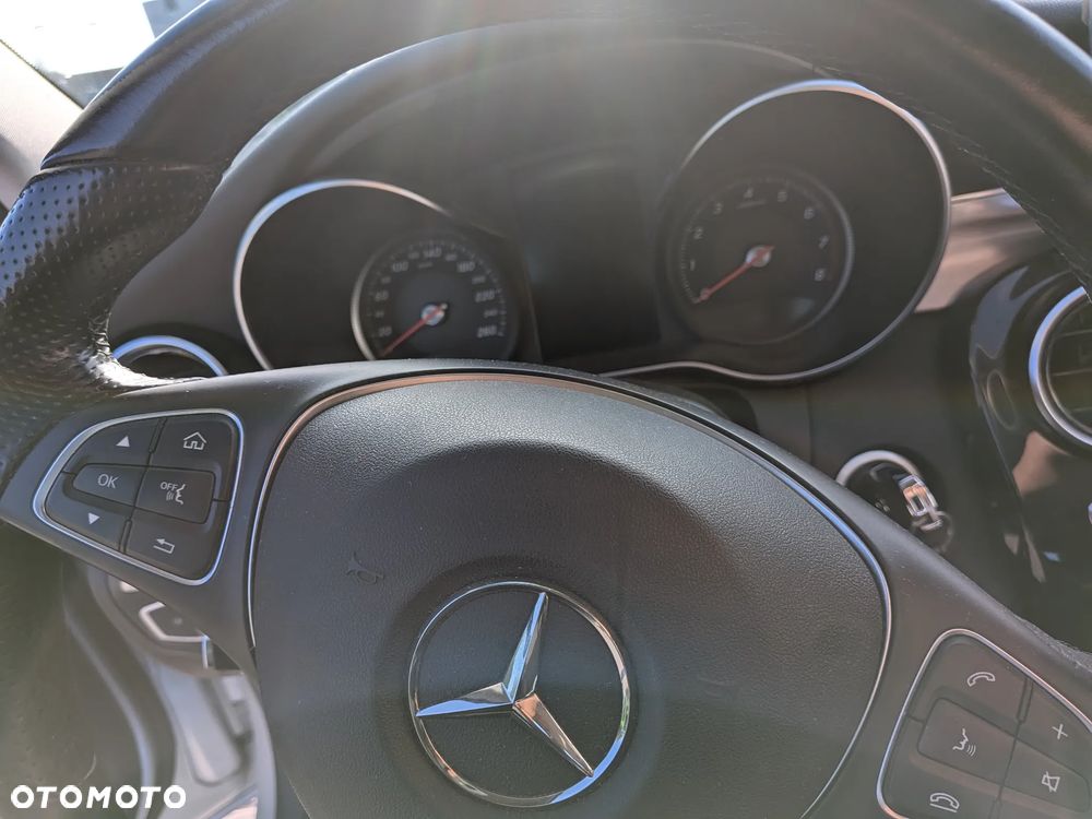 Mercedes-Benz Klasa C 200 Avantgarde - 9