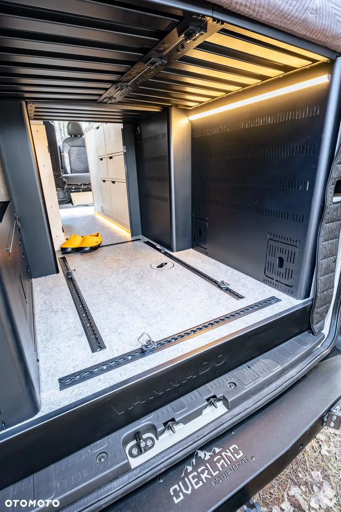 VANNADO KARAKORUM - 23