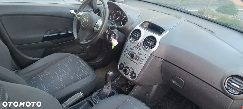 Opel Corsa 1.2 16V Enjoy S&S - 10
