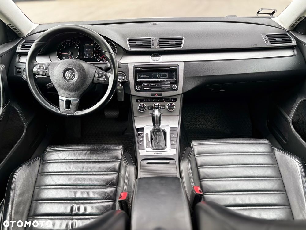 Volkswagen Passat 2.0 TDI 4Mot Highline DSG - 11