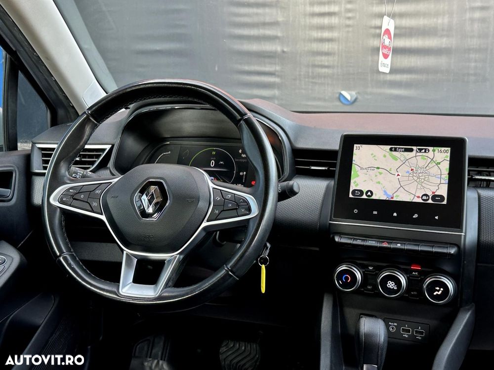 Renault Clio - 7