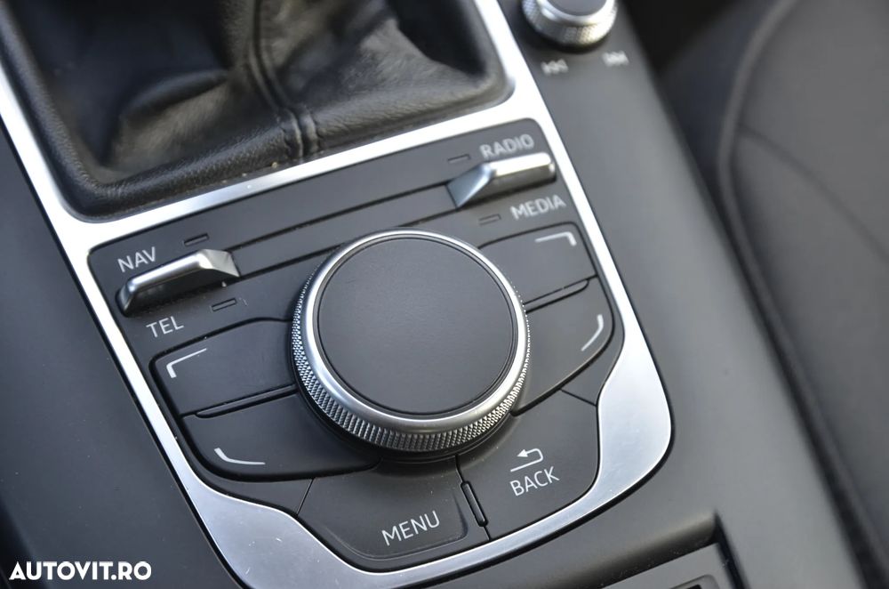 Audi A3 Limuzina 1.6 TDI clean Ambiente - 33