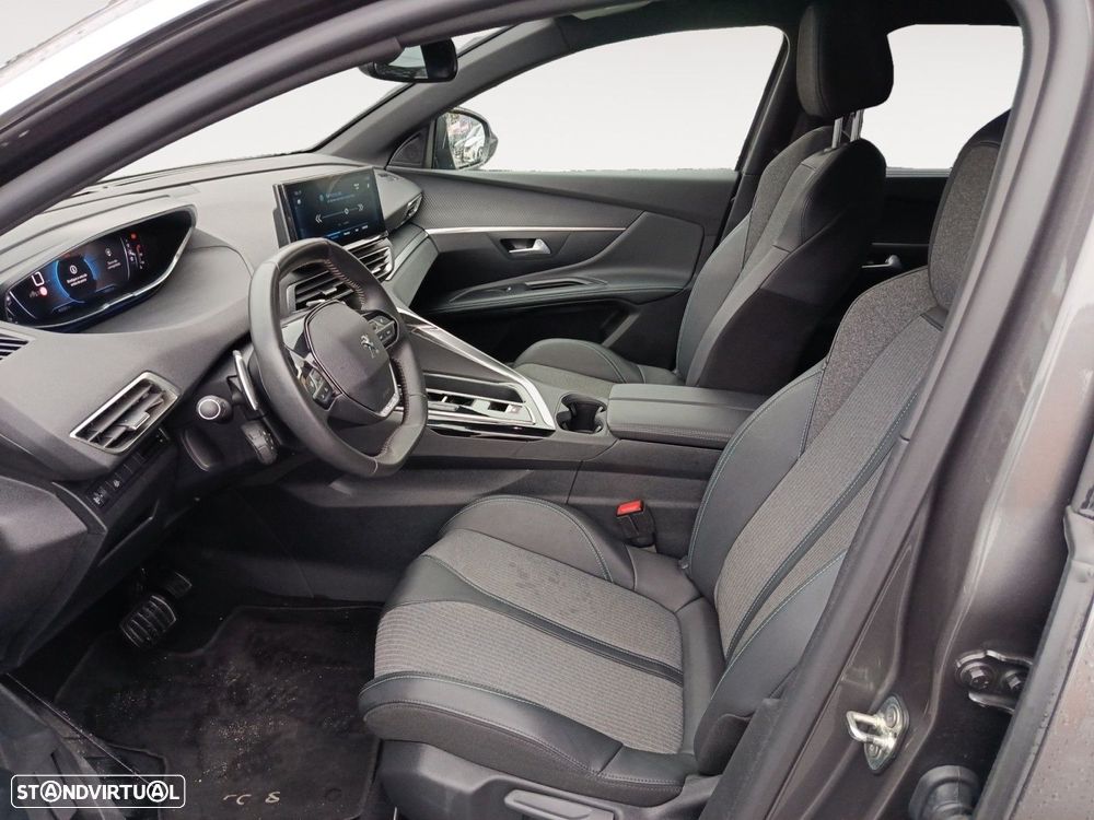 Peugeot 5008 1.5 BlueHDi Allure EAT8 - 9