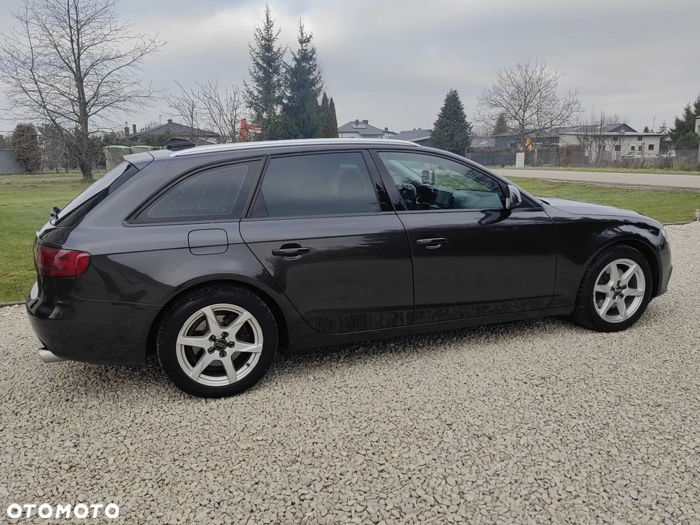 Audi A4 Avant 3.2 FSI Quattro Tiptronic - 15