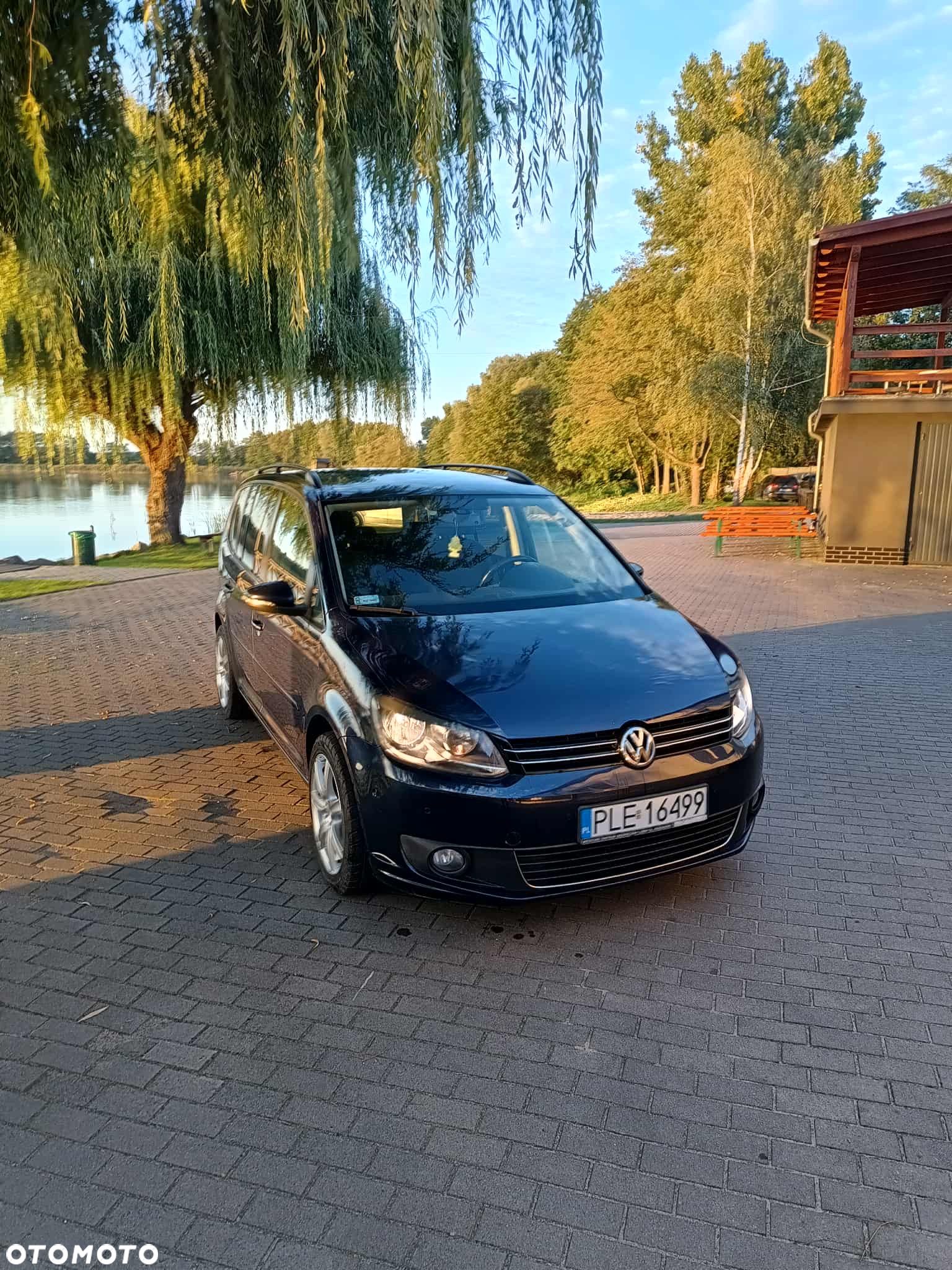 Volkswagen Touran 2.0 TDI DPF Trendline - 1