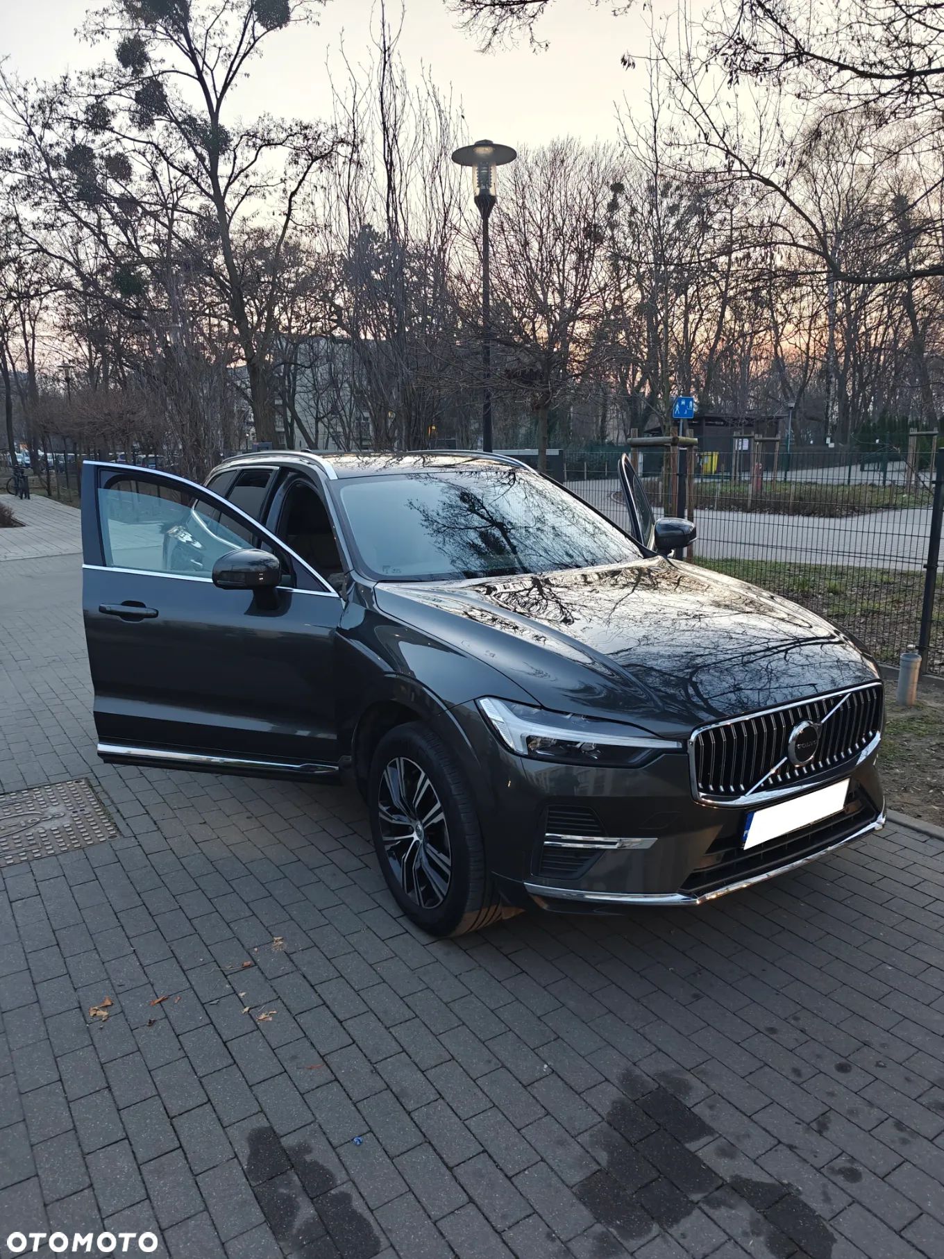 Volvo XC 60 B4 B Inscription - 1