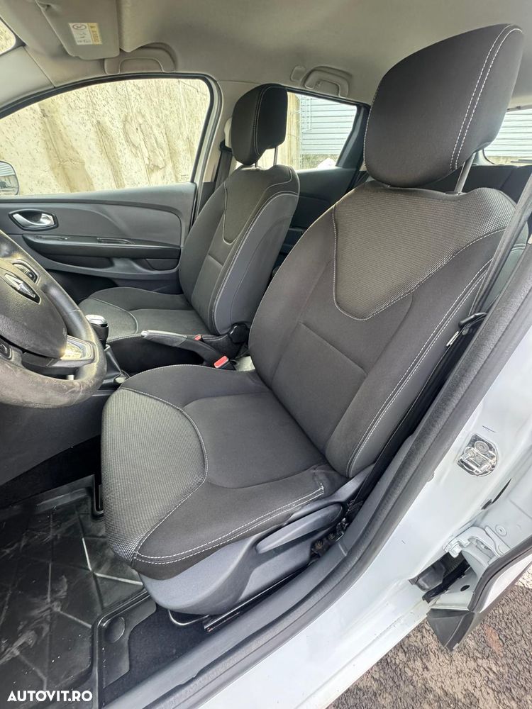 Renault Clio 1.2 Life - 12