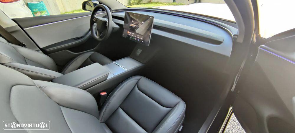Tesla Model 3 Tração Traseira Premium - 18
