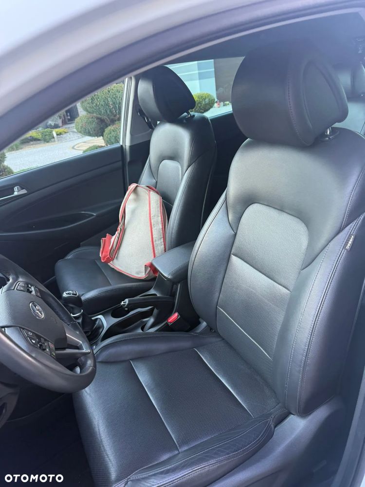 Hyundai Tucson 1.6 GDI BlueDrive Comfort 2WD - 13