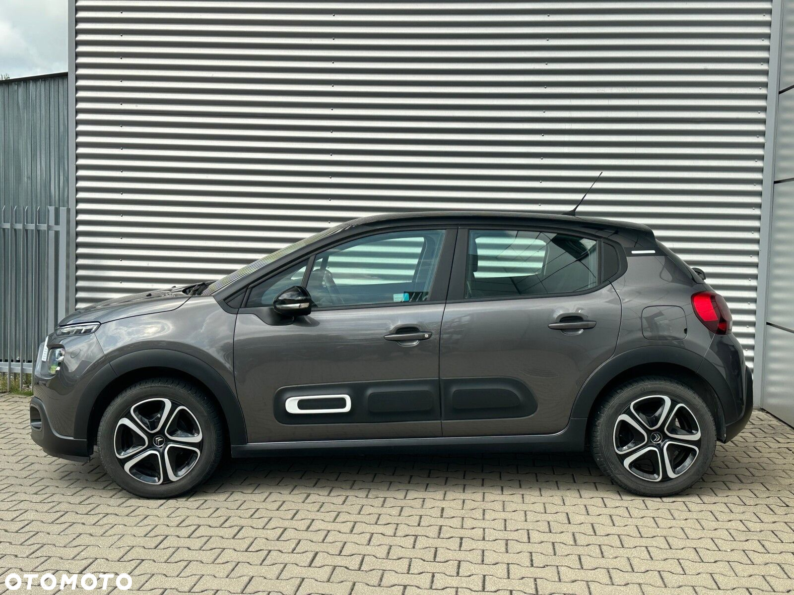 Citroën C3 1.2 PureTech Live - 4