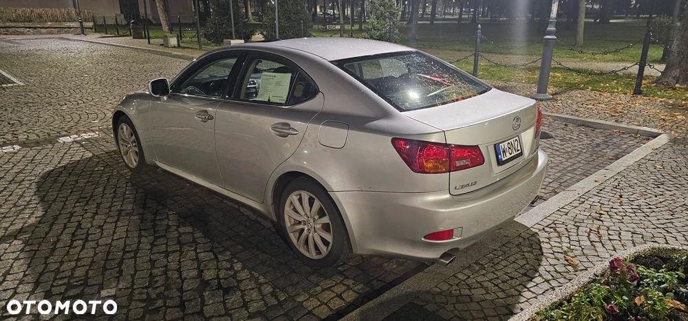 Lexus IS 250 - 4