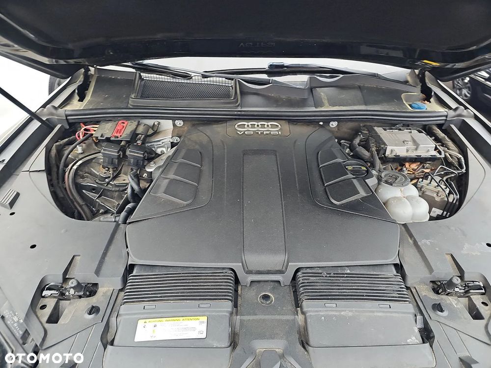 Audi Q7 3.0 TFSI Quattro Tiptronic - 9