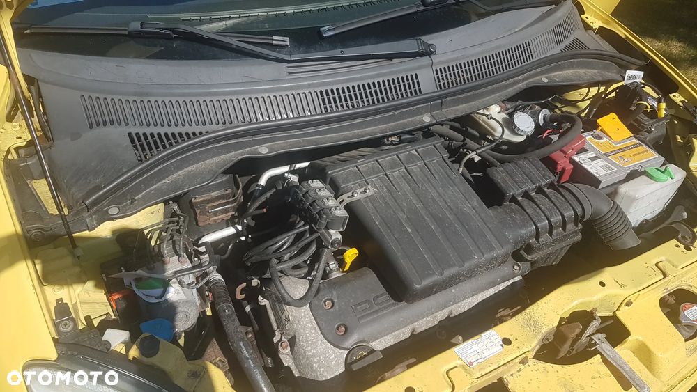 Suzuki Swift 1.3 Sakura - 6