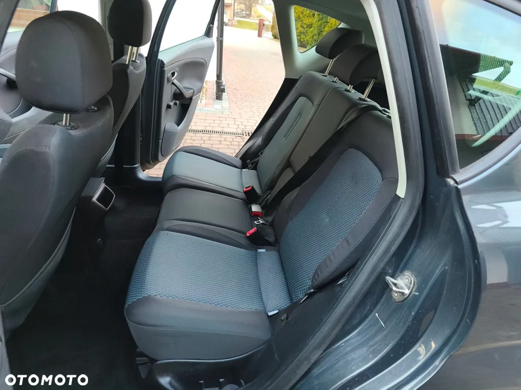Seat Altea 1.6 Reference - 19