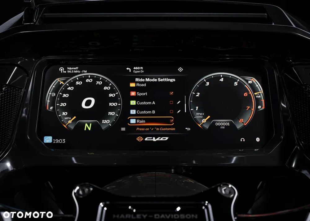 Harley-Davidson Touring Road Glide - 9
