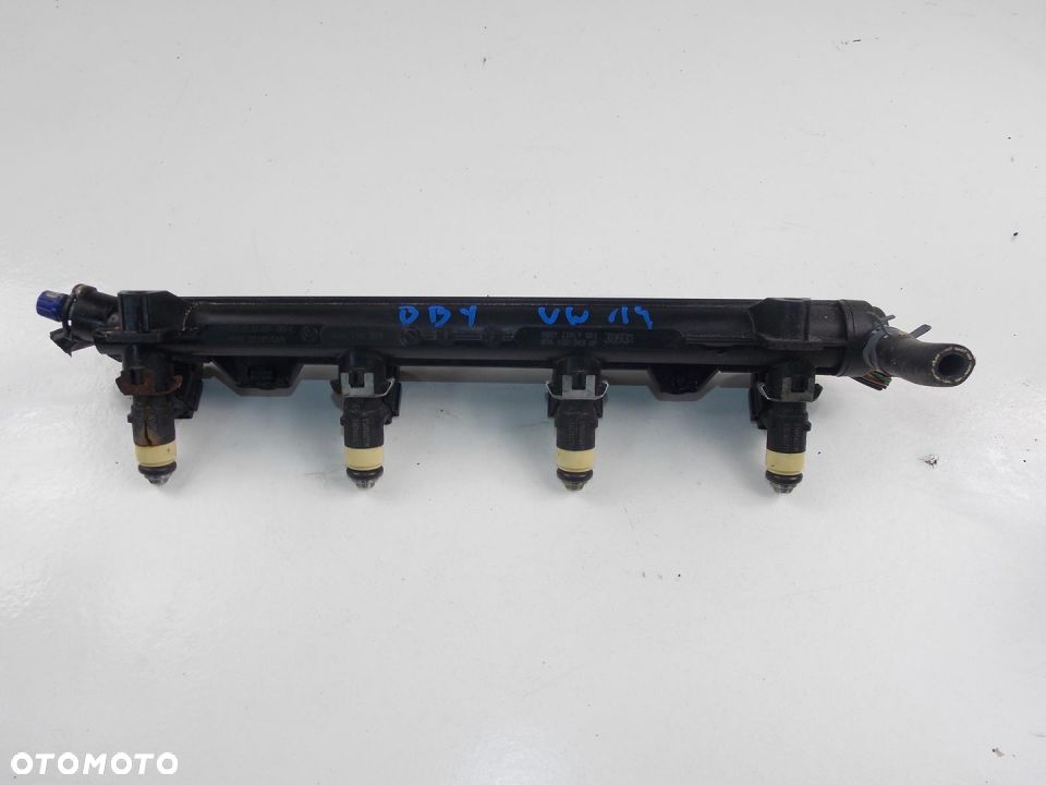LISTWA WTRYSKOWA IBIZA III 1.4 16V 036133320 - 1