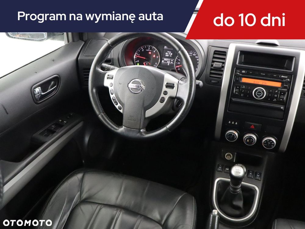 Nissan X-Trail - 9