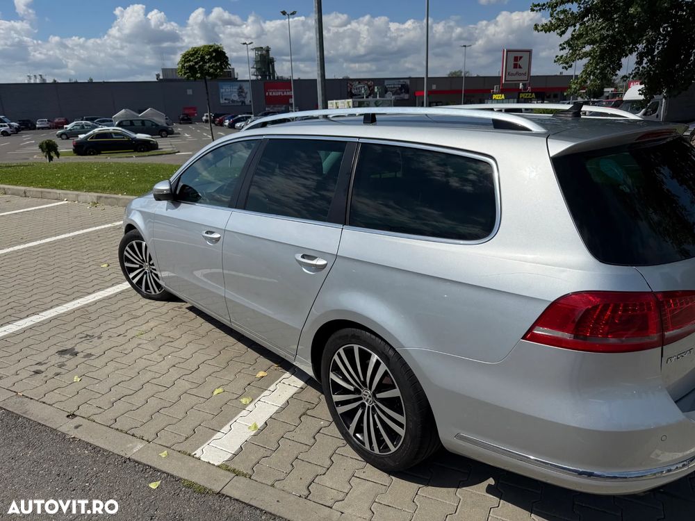 Volkswagen Passat Variant 2.0 TDI BlueMotion Technology Highline DSG - 16