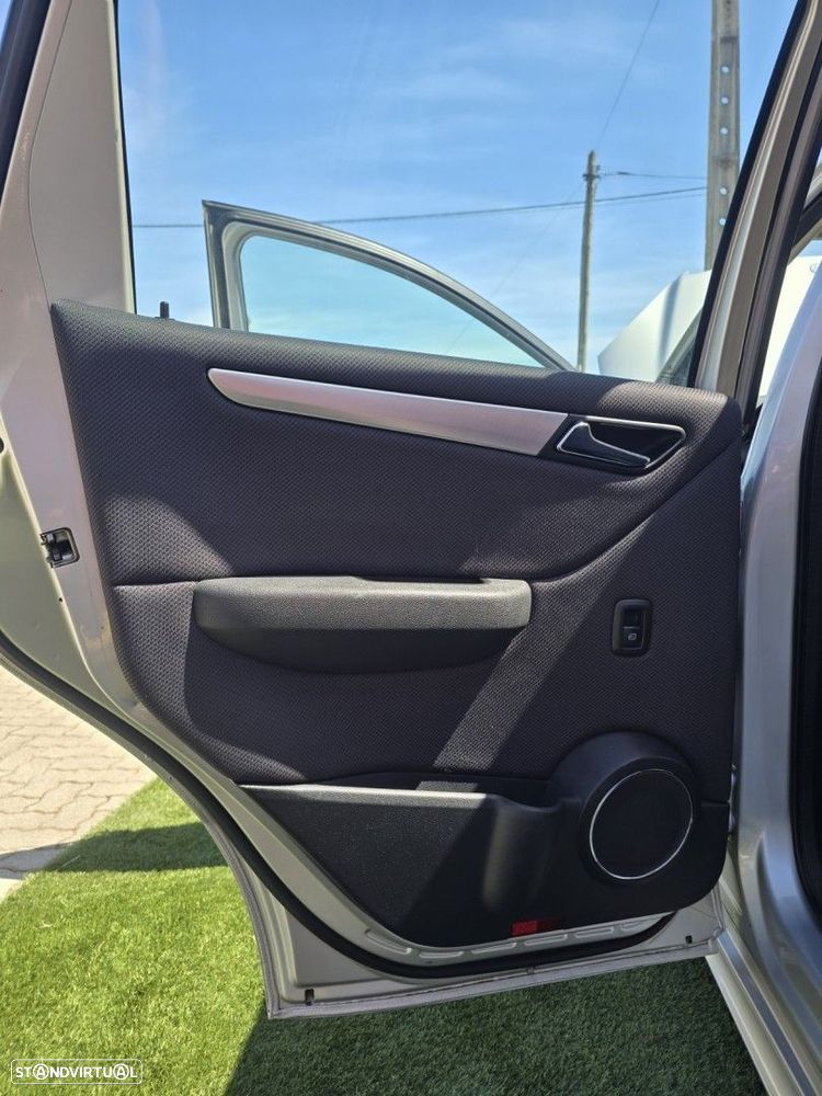 Mercedes-Benz A 180 CDI Avantgarde - 8