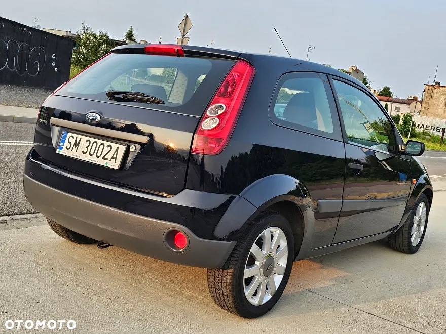 Ford Fiesta 1.3 Ambiente - 5