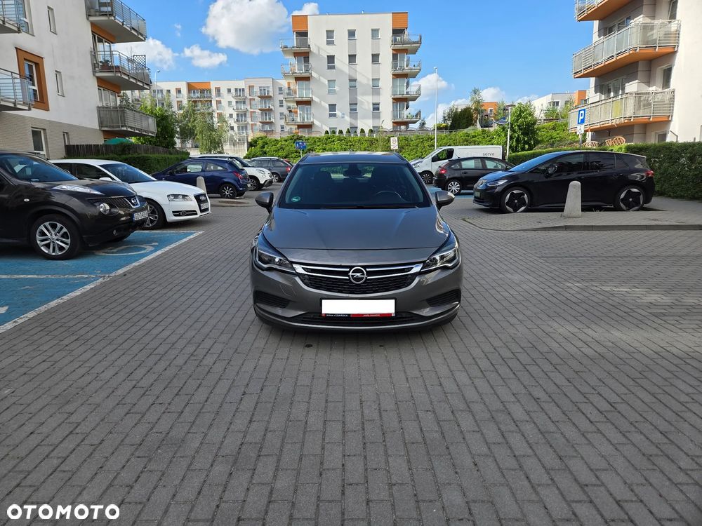 Opel Astra 1.6 CDTI Essentia S&S - 2