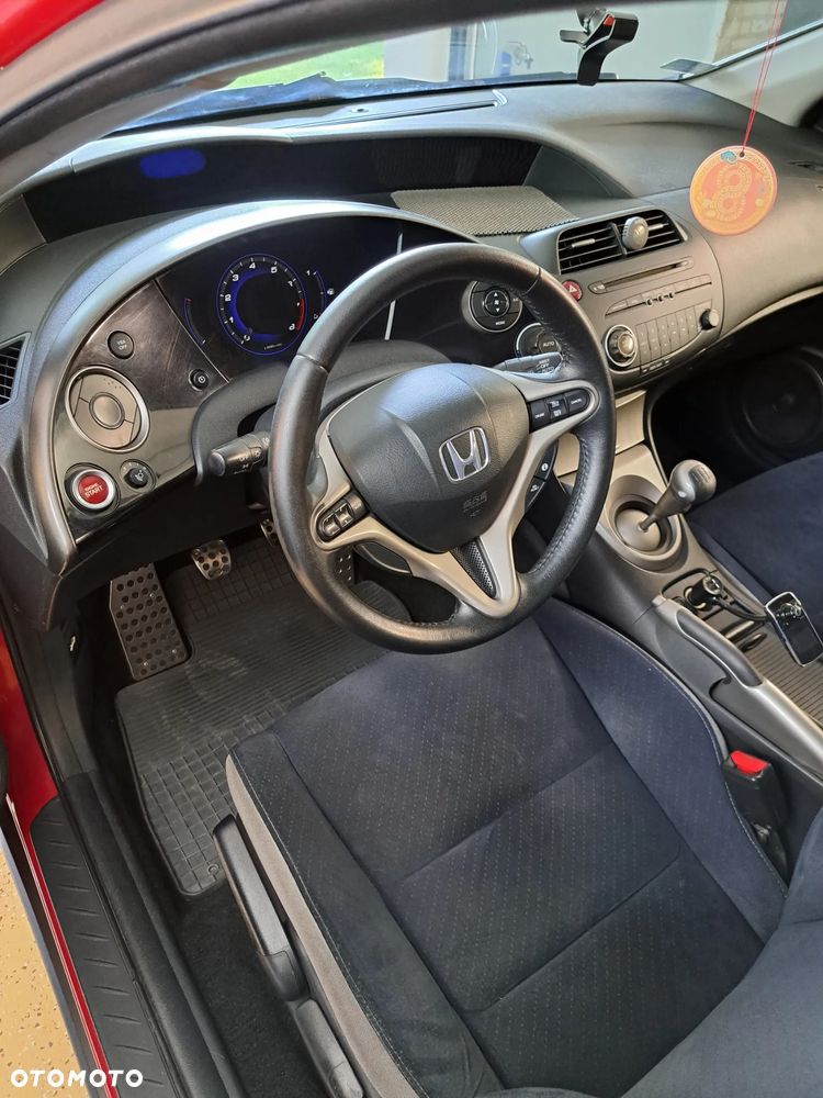 Honda Civic 1.8 Sport - 4