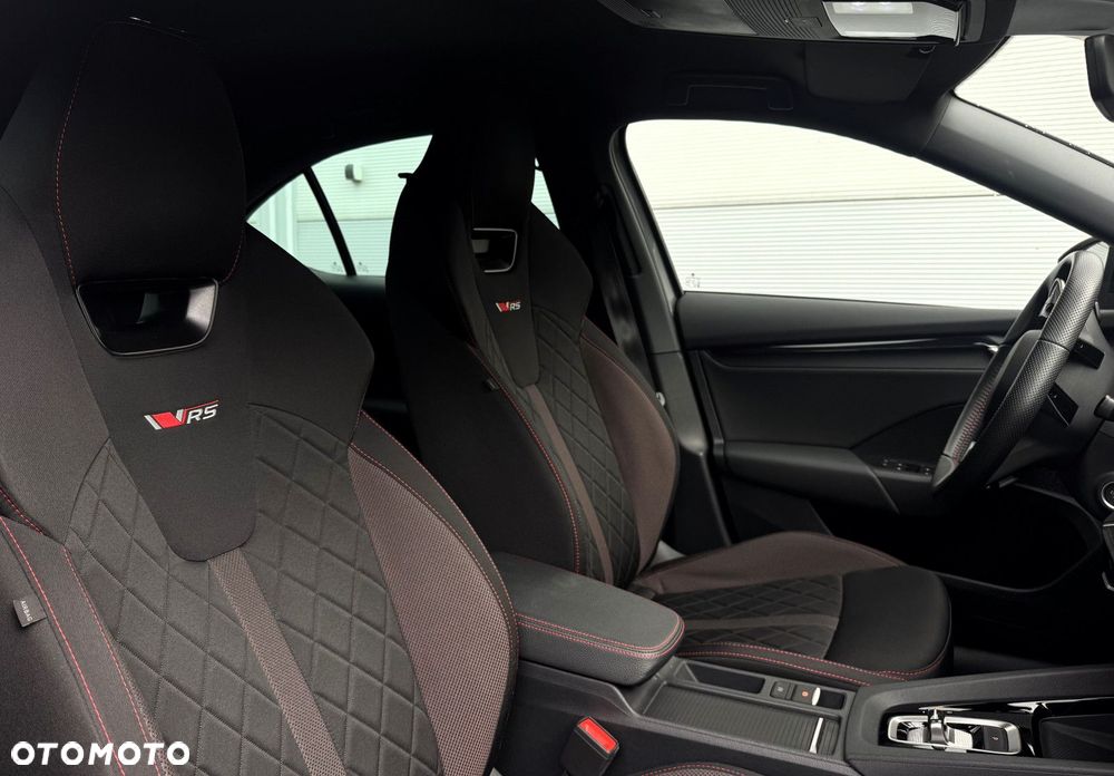 Skoda Octavia 2.0 TSI RS DSG - 25