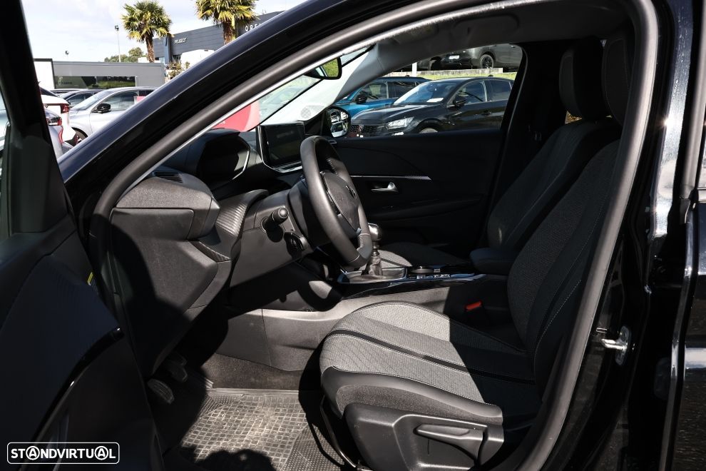 Peugeot 208 1.2 PureTech Allure - 13
