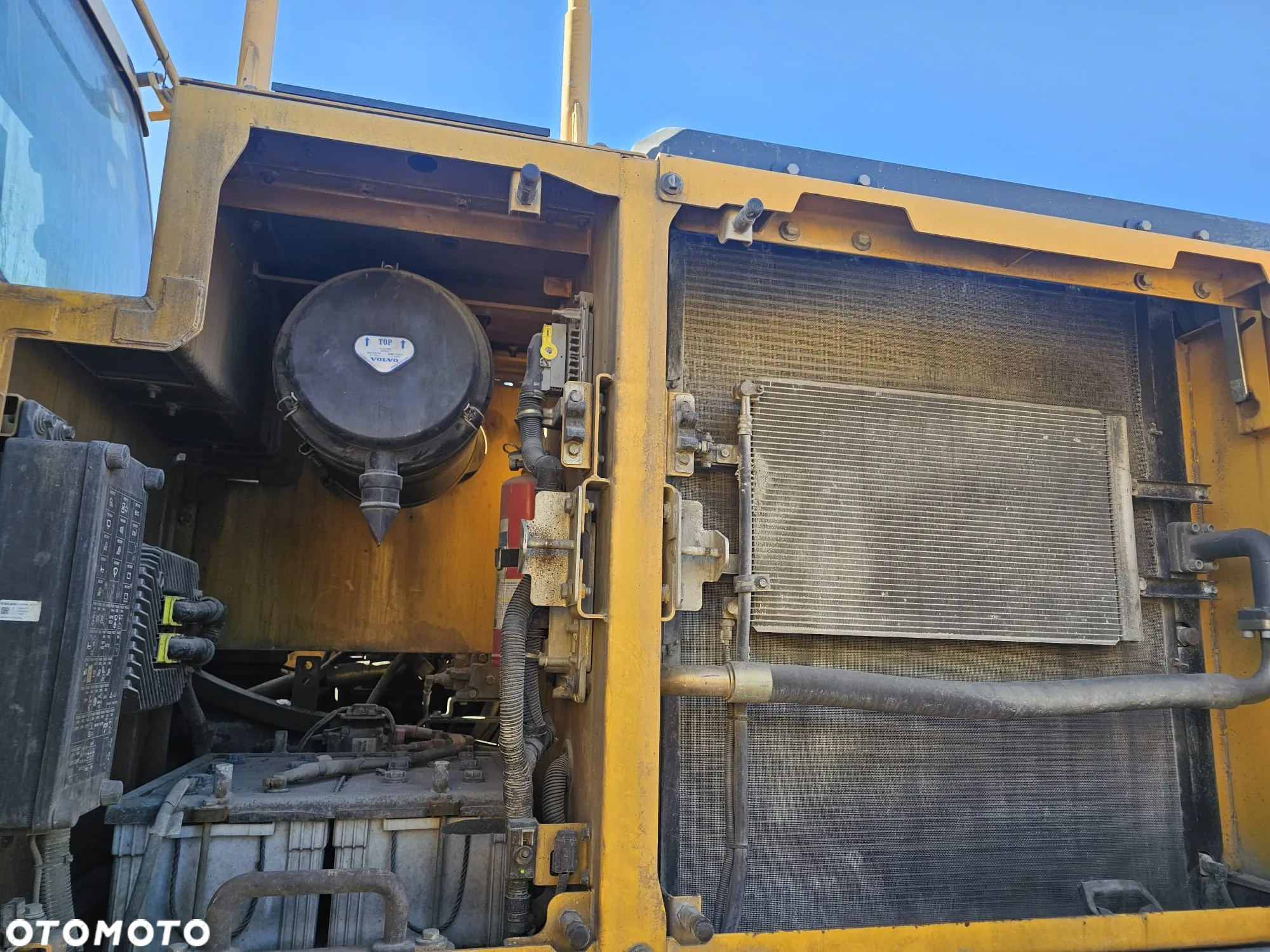 Volvo EC300EL - 16