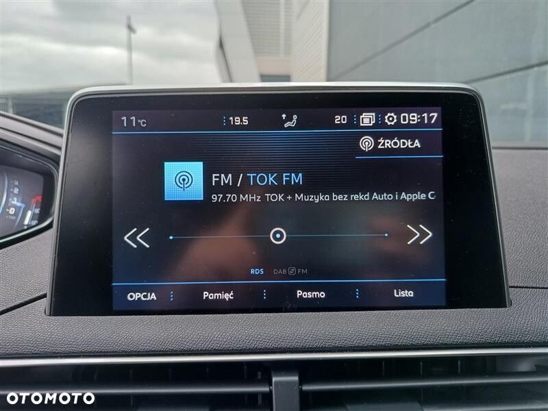 Peugeot 5008 1.6 PureTech Allure S&S EAT8 - 32